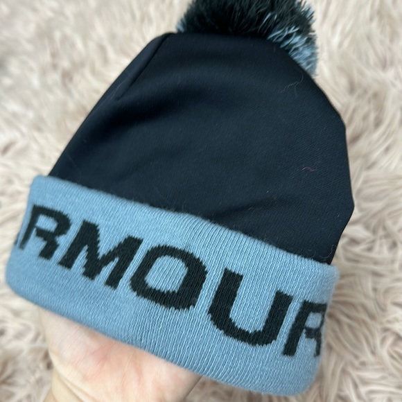 New Under Armour Toque - Picture 2 of 5